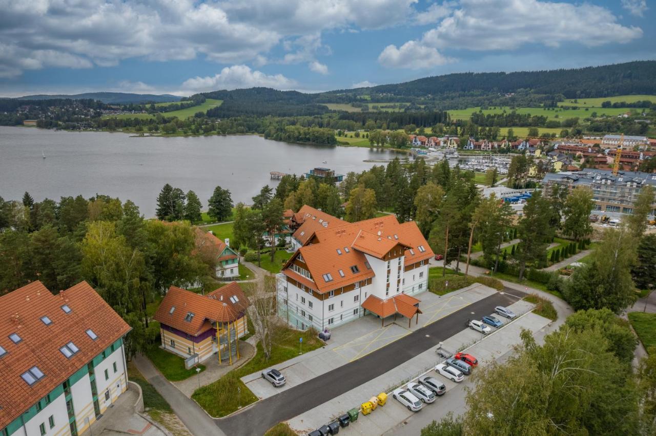 Luxury Apartman Lipno Ліпно-над-Влтавою Екстер'єр фото