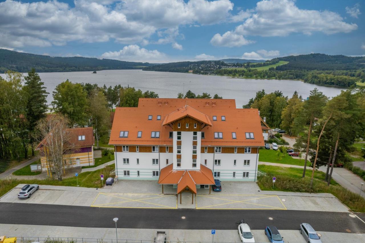 Luxury Apartman Lipno Ліпно-над-Влтавою Екстер'єр фото